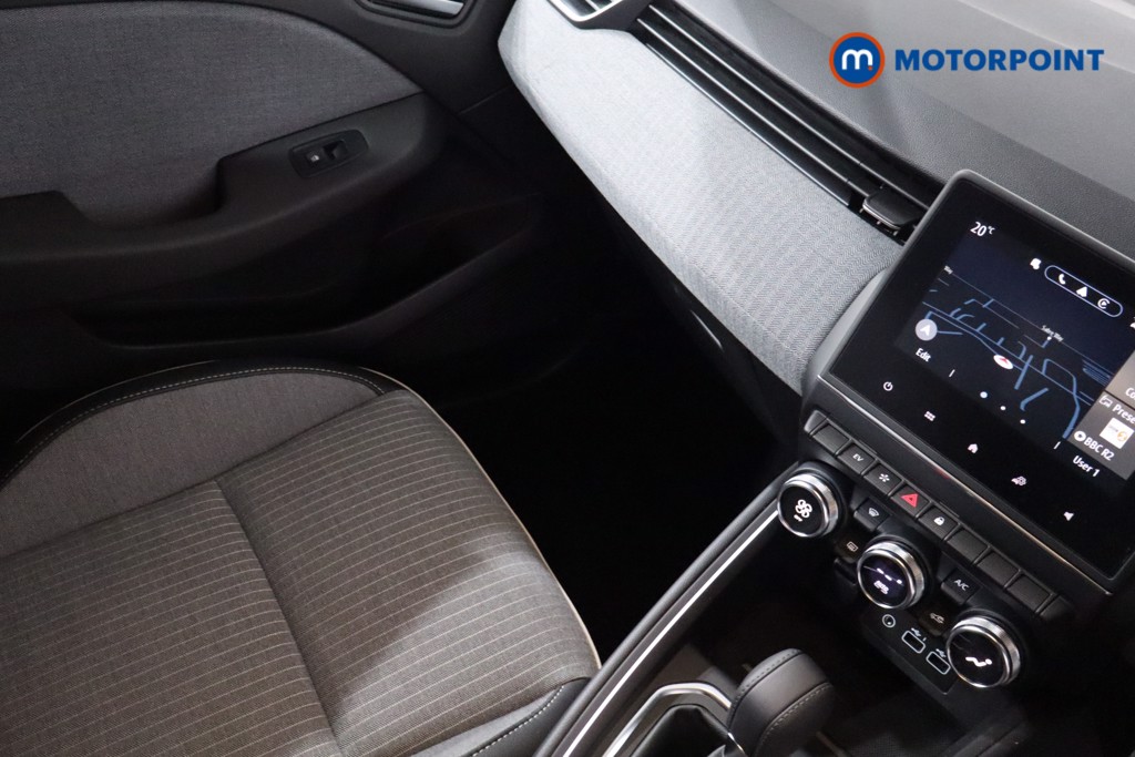 Renault Clio Techno Automatic Petrol-Electric Hybrid Hatchback - Stock Number (1575947) - 16th supplementary image