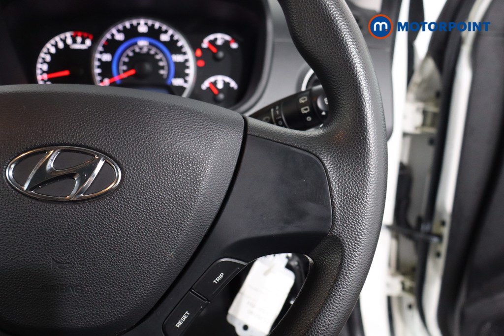 Hyundai I10 S Manual Petrol Hatchback - Stock Number (1576090) - 8th supplementary image