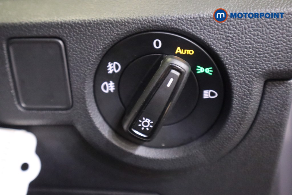 Volkswagen T-Cross Black Edition Manual Petrol SUV - Stock Number (1566877) - 16th supplementary image
