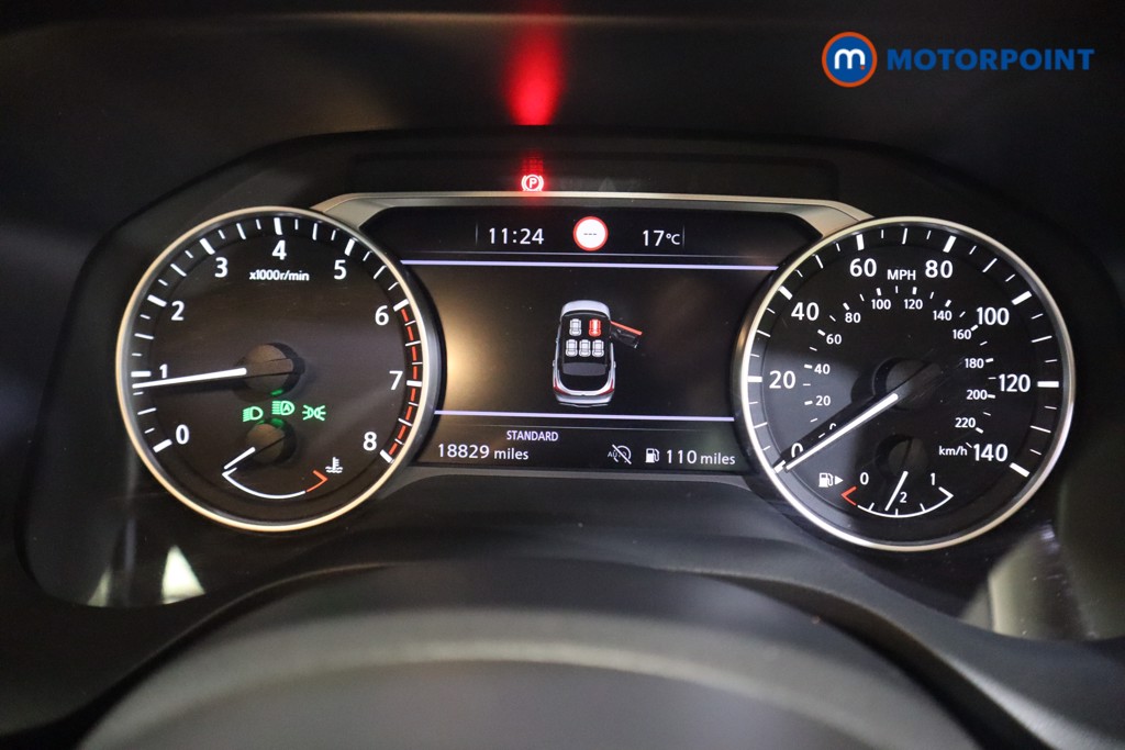 Nissan Qashqai Acenta Premium Manual Petrol SUV - Stock Number (1572104) - 4th supplementary image