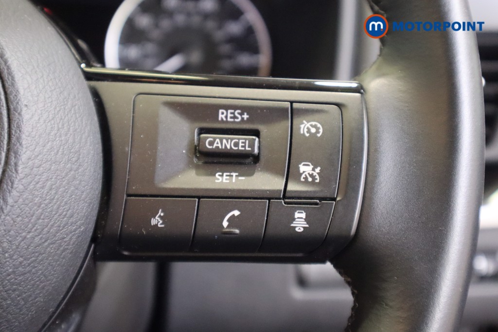 Nissan Qashqai Acenta Premium Manual Petrol SUV - Stock Number (1572104) - 16th supplementary image