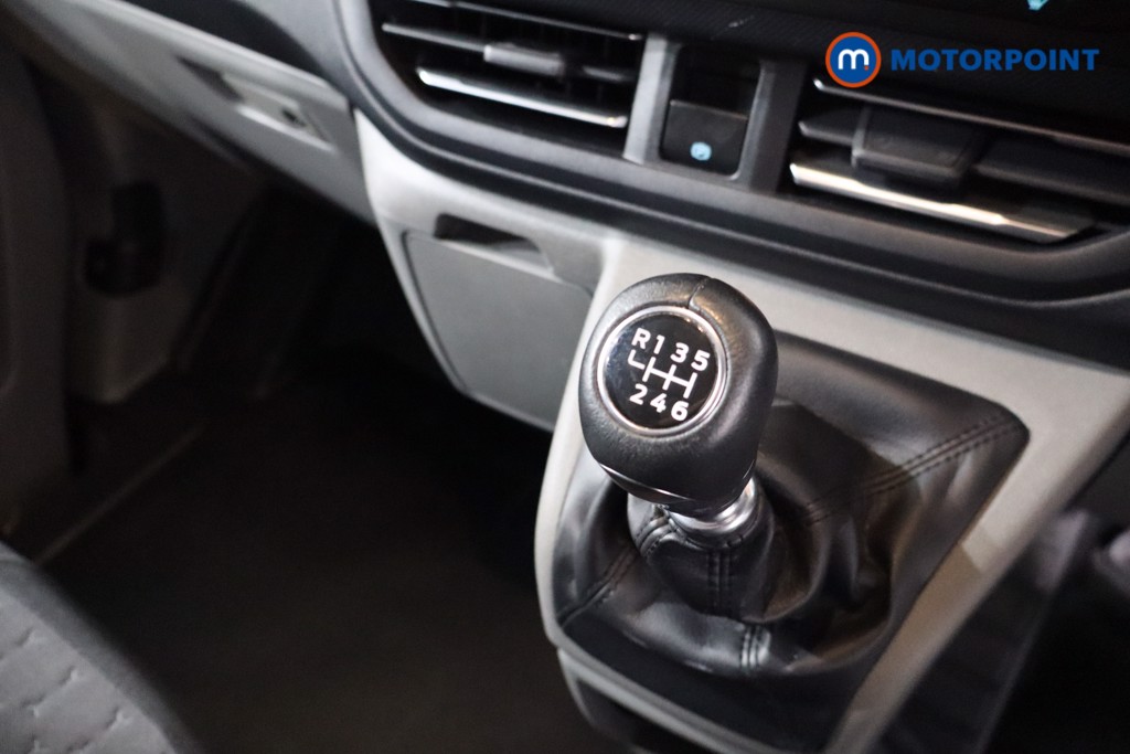 Ford Transit Custom Limited Manual Diesel Panel Van - Stock Number (1572767) - 17th supplementary image