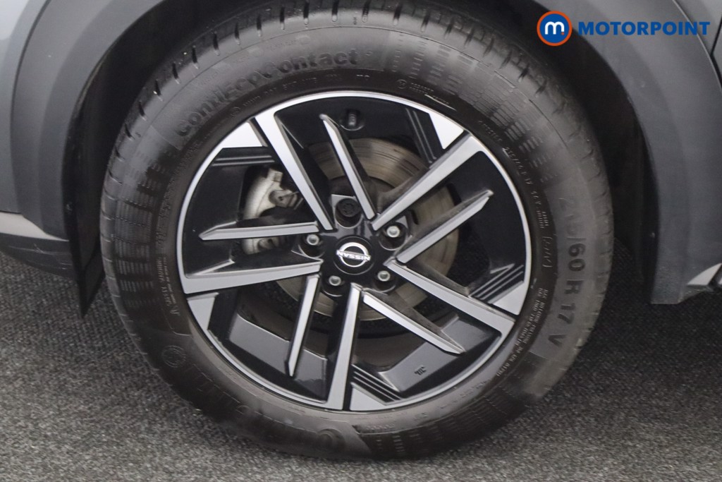 Nissan Juke N-Connecta Manual Petrol SUV - Stock Number (1572826) - 26th supplementary image