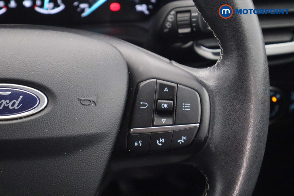 Ford Fiesta Titanium Manual Petrol Hatchback - Stock Number (1572838) - 5th supplementary image