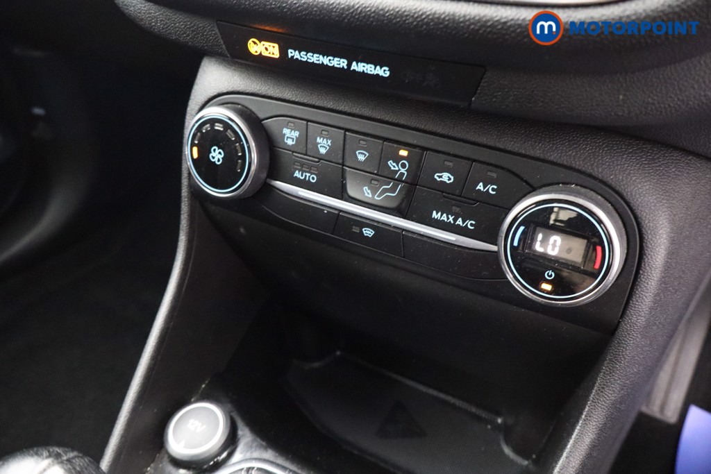 Ford Fiesta Titanium Manual Petrol Hatchback - Stock Number (1572838) - 12th supplementary image