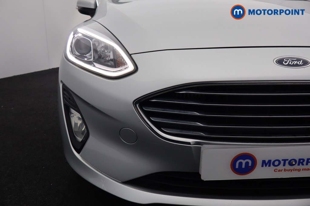 Ford Fiesta Titanium Manual Petrol Hatchback - Stock Number (1572838) - 30th supplementary image