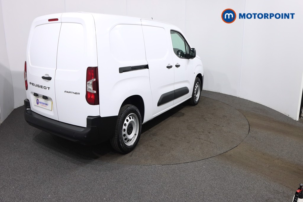 Peugeot Partner Professional Manual Diesel Panel Van - Stock Number (1573538) - Drivers side rear corner