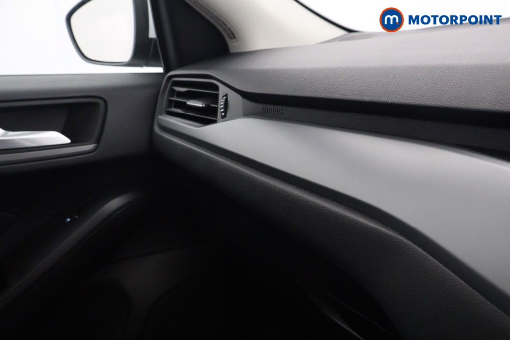Ford Focus Trend Manual Petrol Hatchback - Stock Number (1573876) - 13th supplementary image