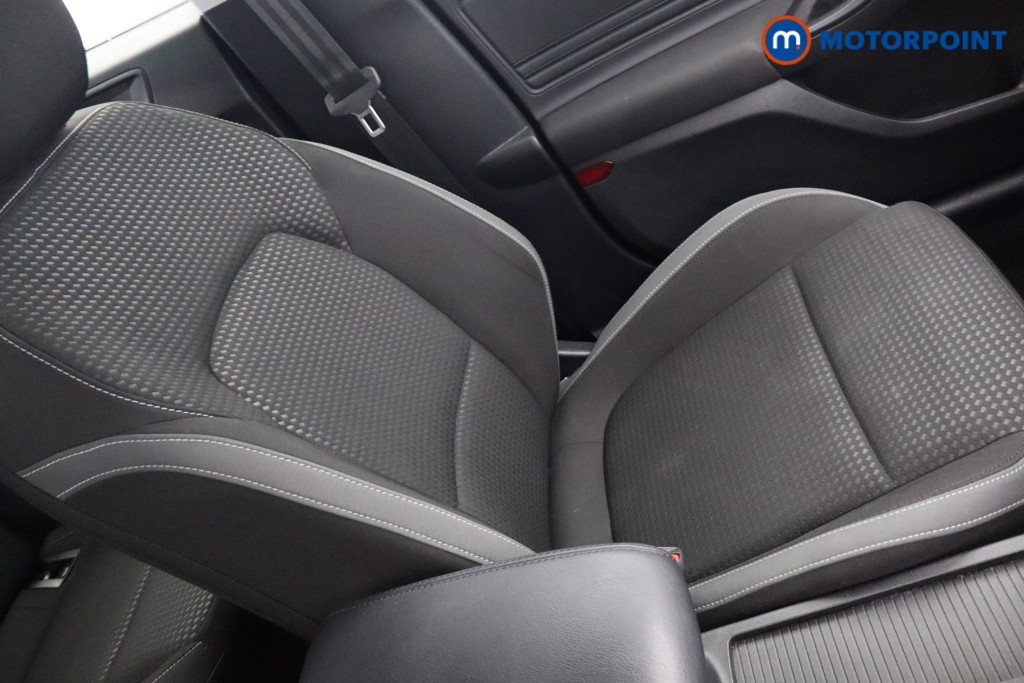Ford Focus Trend Manual Petrol Hatchback - Stock Number (1573876) - 17th supplementary image