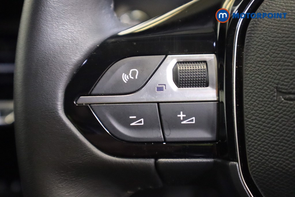 Peugeot 2008 Allure Premium Manual Petrol SUV - Stock Number (1573930) - 15th supplementary image