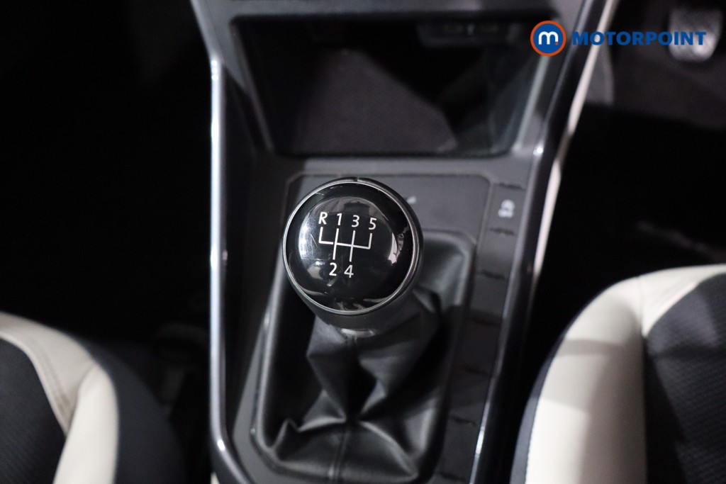 Volkswagen Polo Beats Manual Petrol Hatchback - Stock Number (1574748) - 17th supplementary image