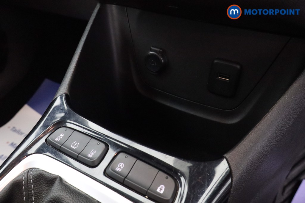 Vauxhall Crossland SE Manual Petrol SUV - Stock Number (1574858) - 7th supplementary image