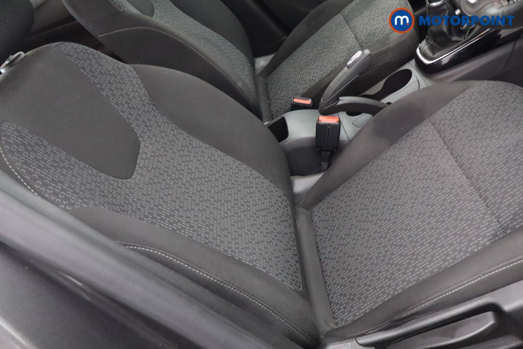 Vauxhall Crossland SE Manual Petrol SUV - Stock Number (1574858) - 12th supplementary image