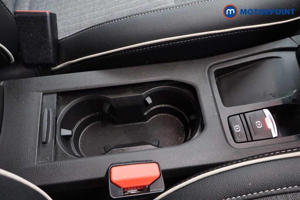 Renault Clio Lutecia Se Manual Petrol Hatchback - Stock Number (1575112) - 10th supplementary image