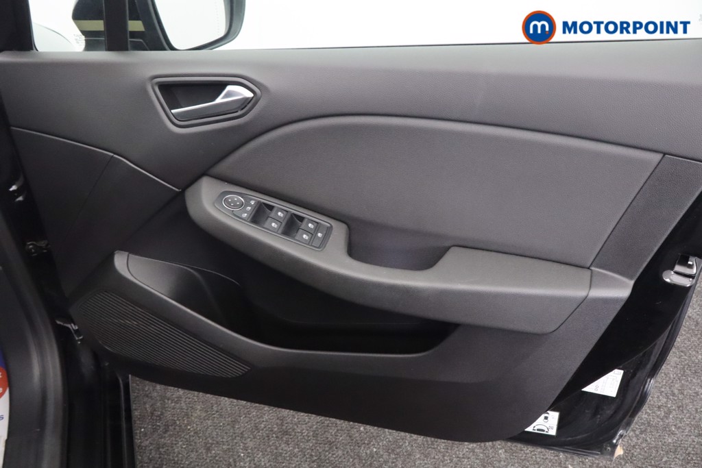 Renault Clio Lutecia Se Manual Petrol Hatchback - Stock Number (1575112) - 19th supplementary image