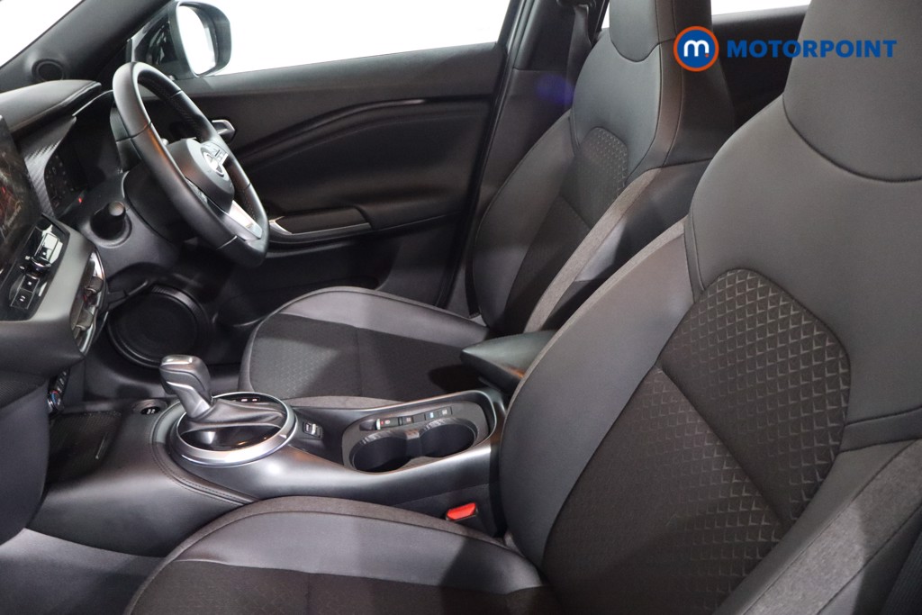 Nissan Juke N-Connecta Automatic Petrol-Electric Hybrid SUV - Stock Number (1575254) - 4th supplementary image