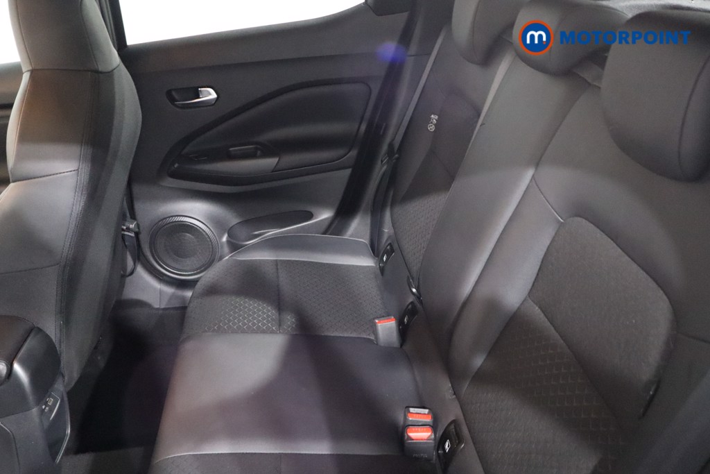 Nissan Juke N-Connecta Automatic Petrol-Electric Hybrid SUV - Stock Number (1575254) - 5th supplementary image