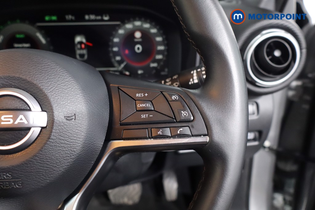 Nissan Juke N-Connecta Automatic Petrol-Electric Hybrid SUV - Stock Number (1575254) - 8th supplementary image