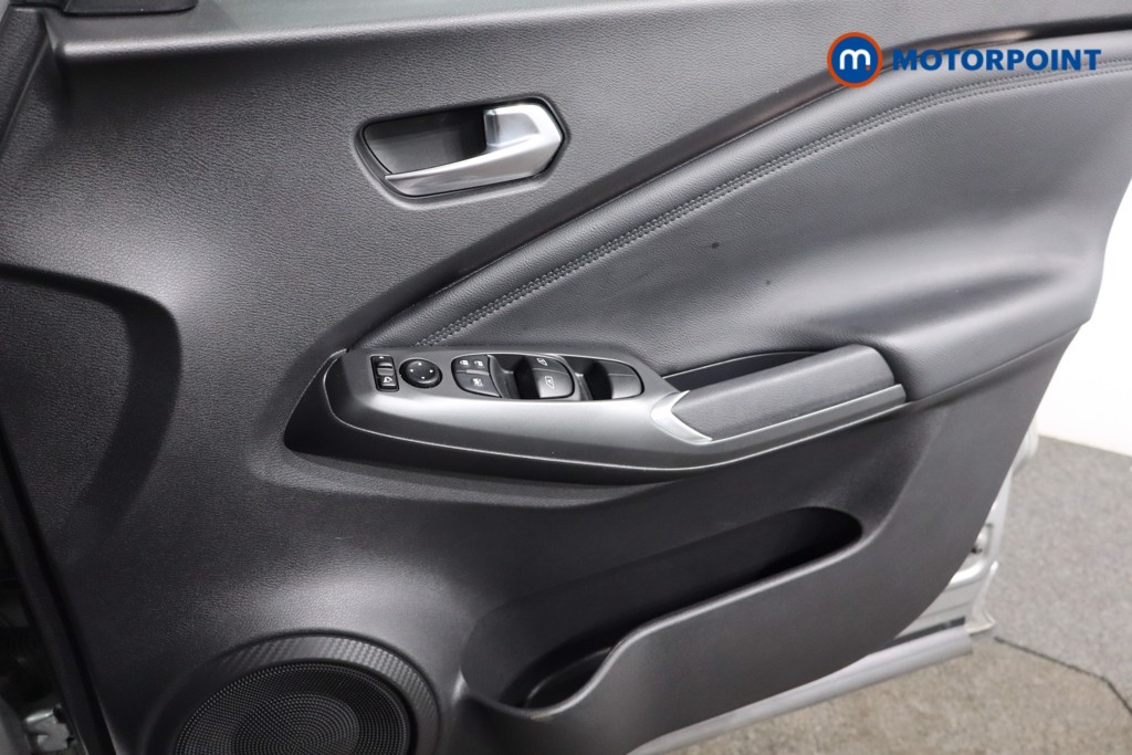 Nissan Juke N-Connecta Automatic Petrol-Electric Hybrid SUV - Stock Number (1575254) - 20th supplementary image