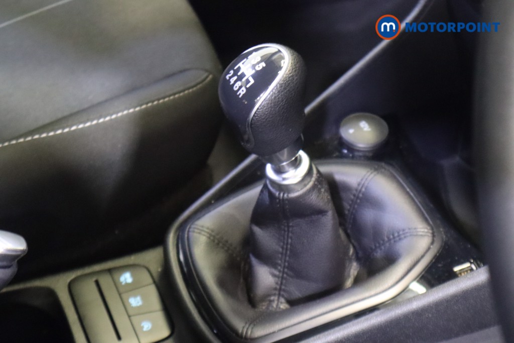 Ford Fiesta Trend Manual Petrol Hatchback - Stock Number (1575417) - 5th supplementary image