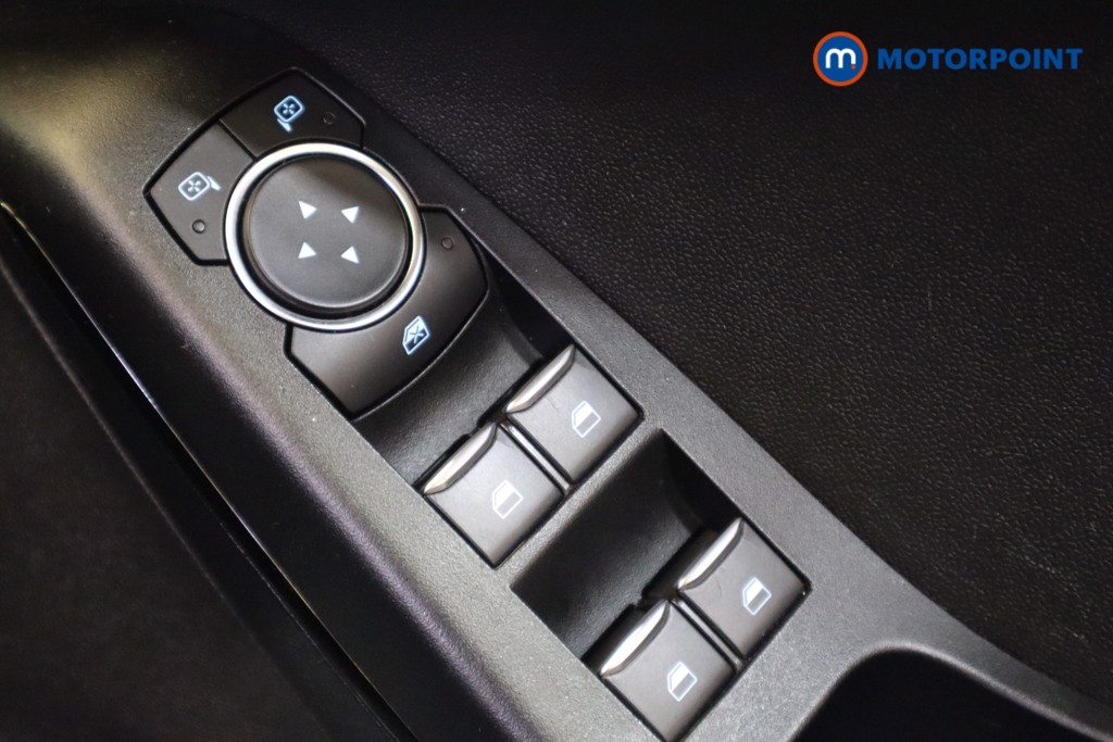 Ford Fiesta Trend Manual Petrol Hatchback - Stock Number (1575417) - 15th supplementary image