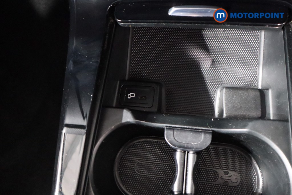 Mercedes-Benz CLA Amg Line Automatic Petrol Coupe - Stock Number (1575837) - 18th supplementary image