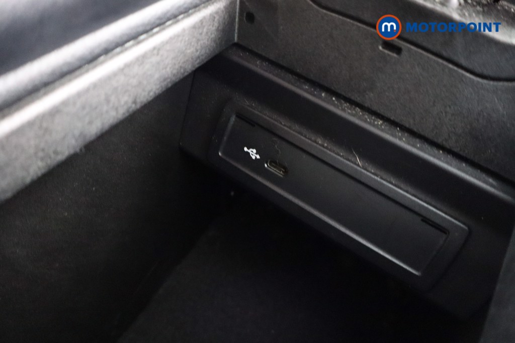 Mercedes-Benz CLA Amg Line Automatic Petrol Coupe - Stock Number (1575837) - 20th supplementary image