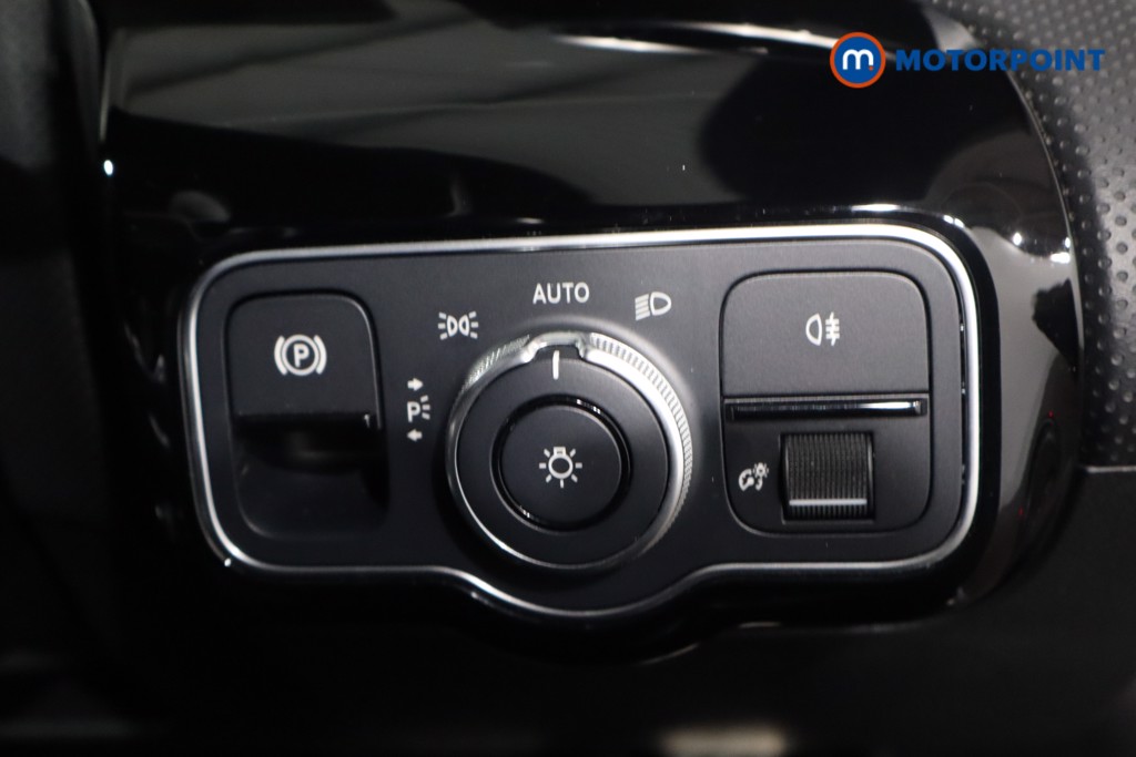 Mercedes-Benz CLA Amg Line Automatic Petrol Coupe - Stock Number (1575837) - 22nd supplementary image