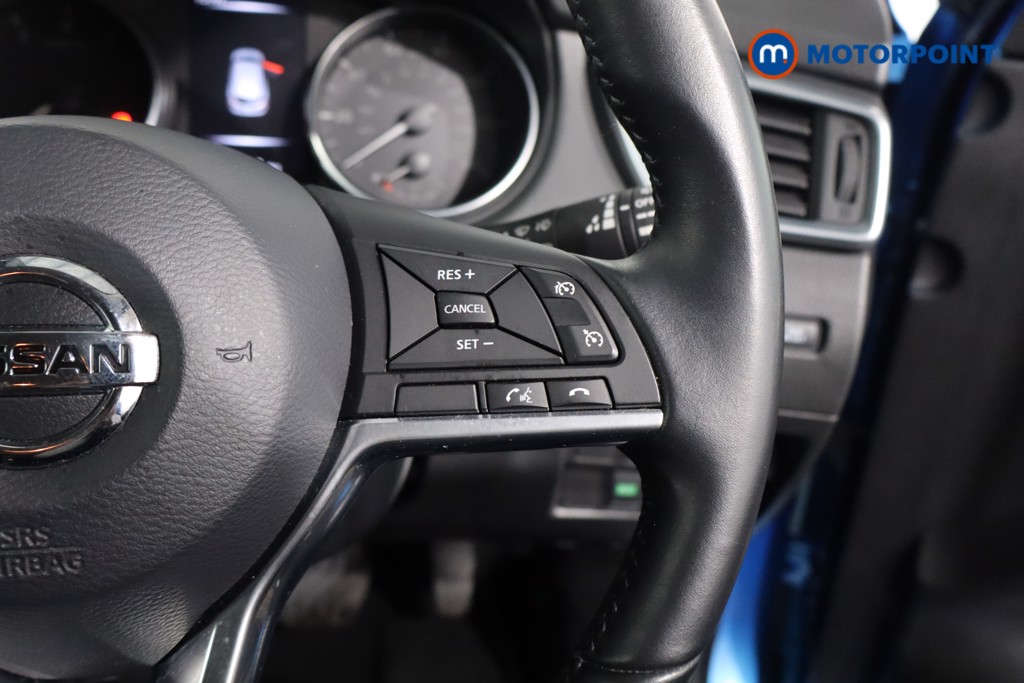 Nissan Qashqai N-Connecta Automatic Petrol SUV - Stock Number (1575914) - 8th supplementary image