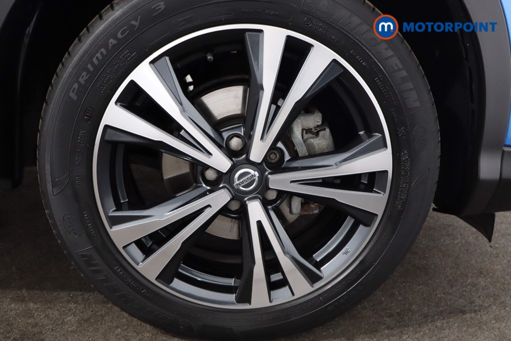Nissan Qashqai N-Connecta Automatic Petrol SUV - Stock Number (1575914) - 9th supplementary image