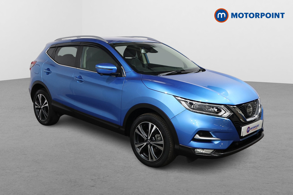 Nissan Qashqai N-Connecta Automatic Petrol SUV - Stock Number (1575914) - Drivers side front corner