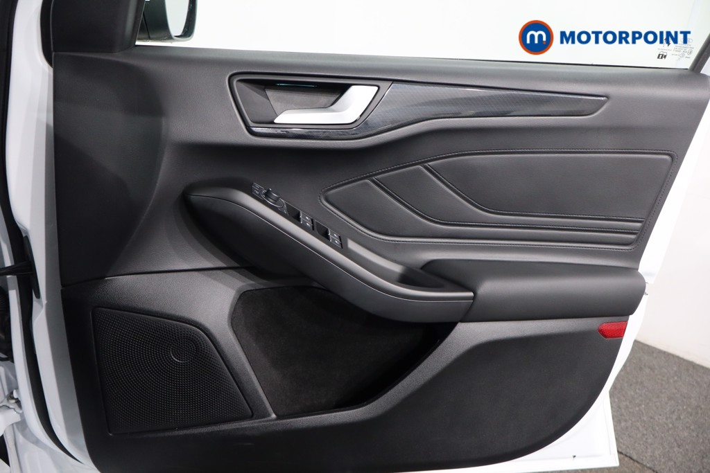 Ford Focus ST Manual Petrol Hatchback - Stock Number (1575988) - 24th supplementary image
