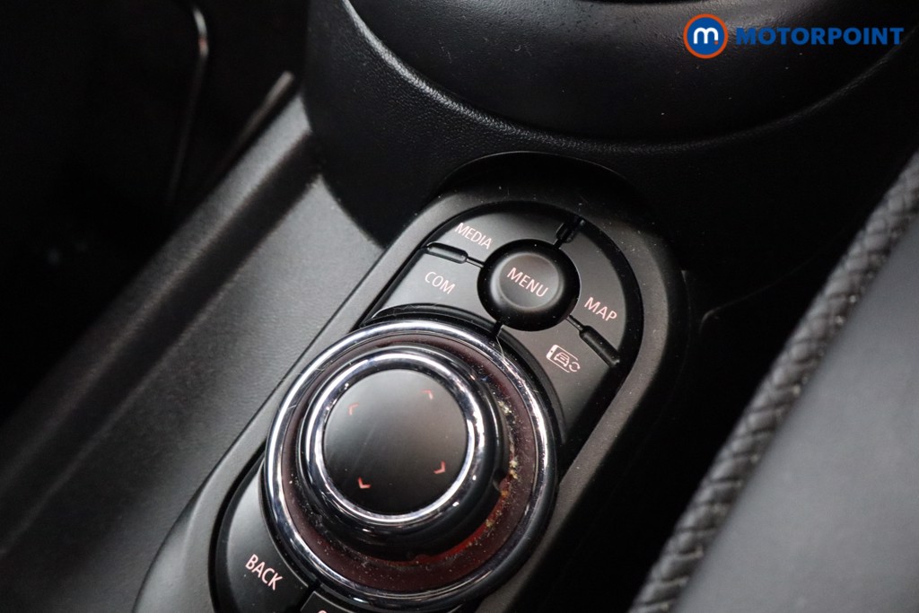 Mini Hatchback Cooper S Exclusive Manual Petrol Hatchback - Stock Number (1576154) - 10th supplementary image