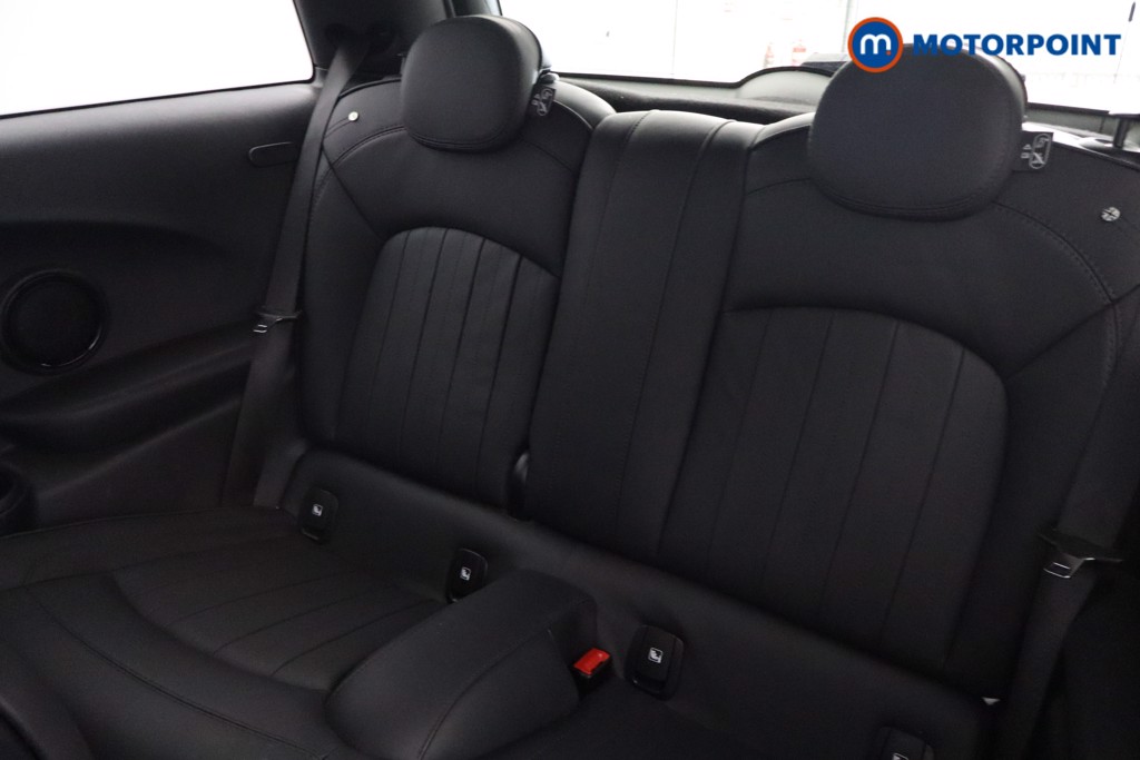 Mini Hatchback Cooper S Exclusive Manual Petrol Hatchback - Stock Number (1576154) - 23rd supplementary image