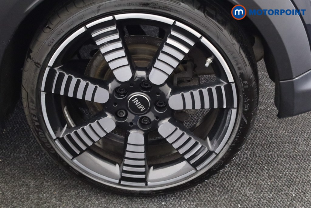 Mini Hatchback Cooper S Exclusive Manual Petrol Hatchback - Stock Number (1576154) - 24th supplementary image