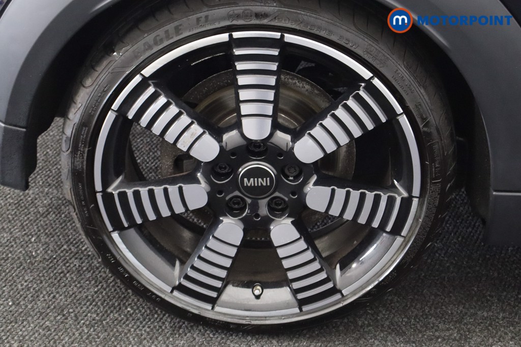 Mini Hatchback Cooper S Exclusive Manual Petrol Hatchback - Stock Number (1576154) - 27th supplementary image