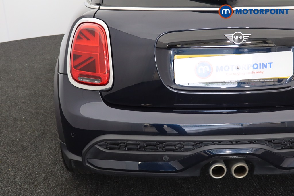 Mini Hatchback Cooper S Exclusive Manual Petrol Hatchback - Stock Number (1576154) - 31st supplementary image