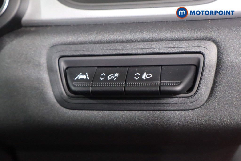 Renault Captur Iconic Manual Petrol SUV - Stock Number (1576264) - 22nd supplementary image