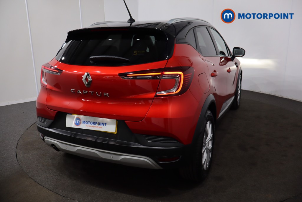 Renault Captur Iconic Manual Petrol SUV - Stock Number (1576264) - 30th supplementary image