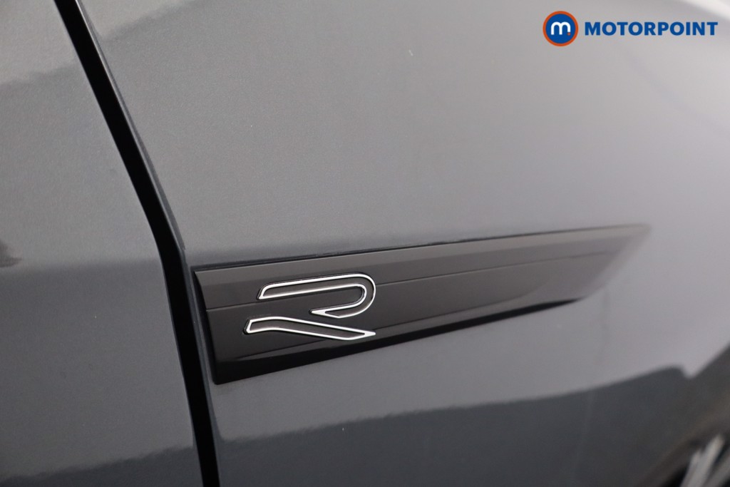 Volkswagen Golf R-Line Automatic Petrol Hatchback - Stock Number (1576270) - 33rd supplementary image