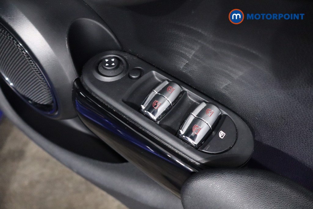 Mini Hatchback Cooper S Sport Automatic Petrol Hatchback - Stock Number (1576499) - 23rd supplementary image