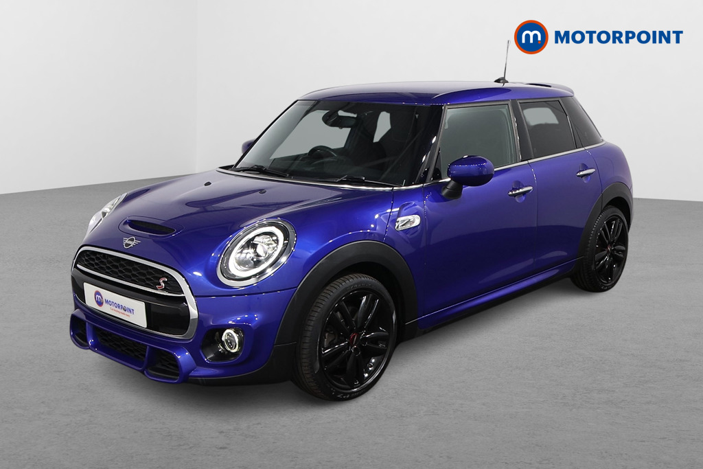 Mini Hatchback Cooper S Sport Automatic Petrol Hatchback - Stock Number (1576499) - Passenger side front corner