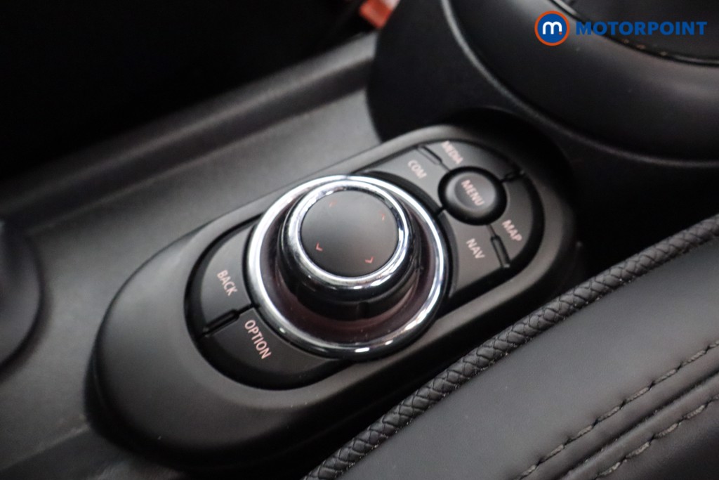 Mini Hatchback Cooper Exclusive Automatic Petrol Hatchback - Stock Number (1576704) - 10th supplementary image