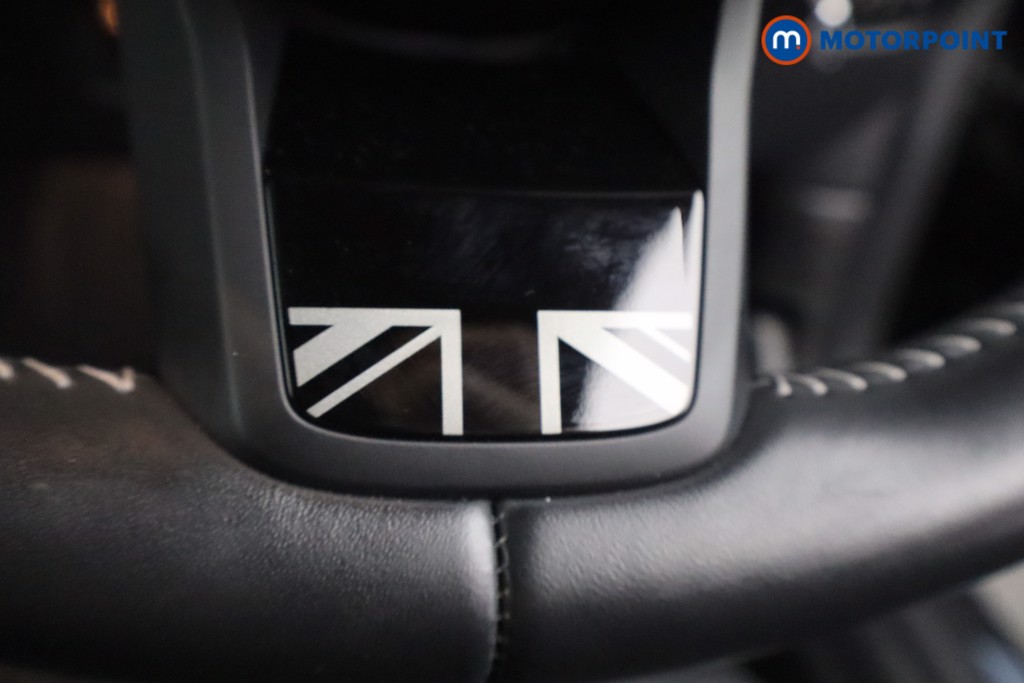 Mini Hatchback Cooper Exclusive Automatic Petrol Hatchback - Stock Number (1576704) - 16th supplementary image