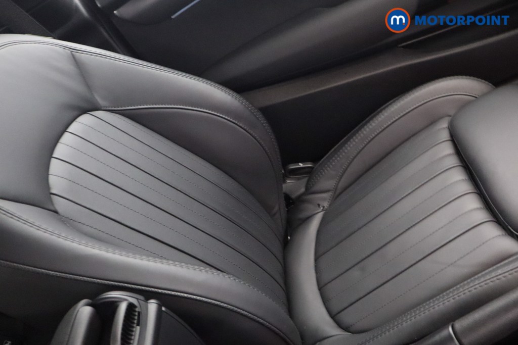 Mini Hatchback Cooper Exclusive Automatic Petrol Hatchback - Stock Number (1576704) - 18th supplementary image