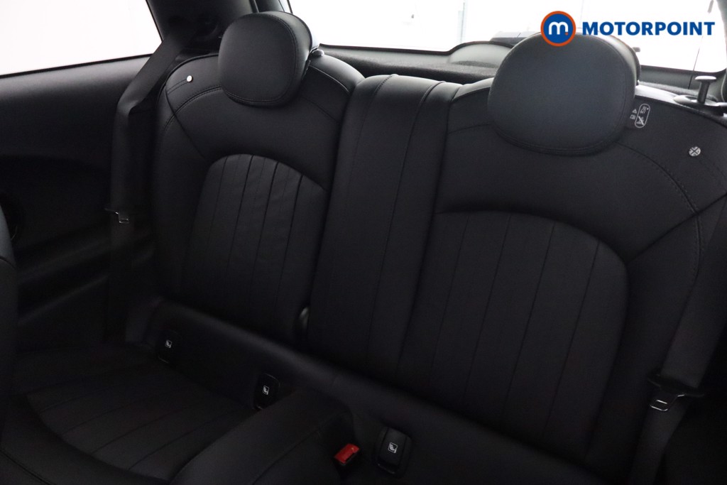 Mini Hatchback Cooper Exclusive Automatic Petrol Hatchback - Stock Number (1576704) - 25th supplementary image