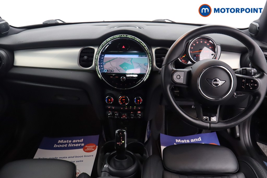 Mini Hatchback Cooper Exclusive Automatic Petrol Hatchback - Stock Number (1576704) - 1st supplementary image