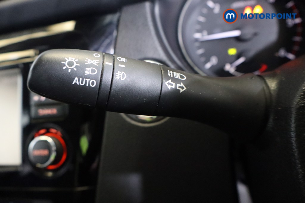 Nissan X-Trail Tekna Manual Diesel SUV - Stock Number (1548226) - 15th supplementary image