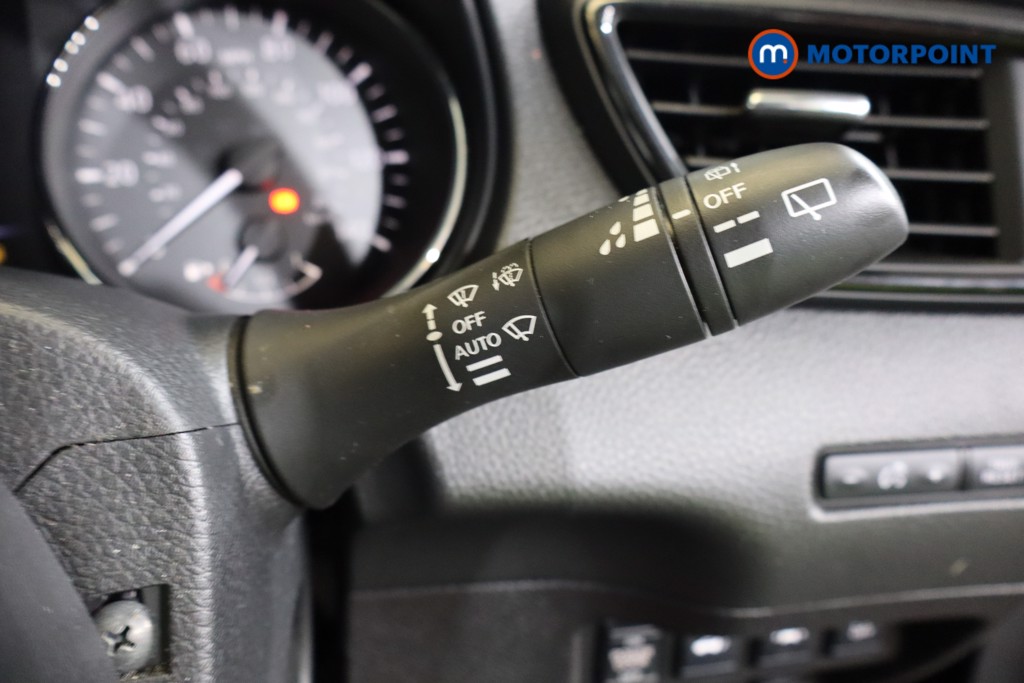 Nissan X-Trail Tekna Manual Diesel SUV - Stock Number (1548226) - 16th supplementary image