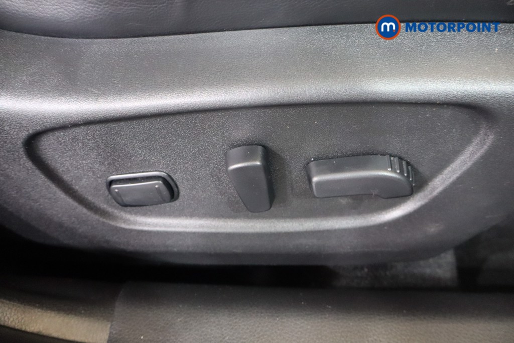Nissan X-Trail Tekna Manual Diesel SUV - Stock Number (1548226) - 19th supplementary image